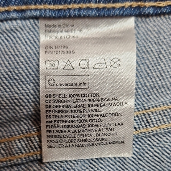 H&M 90's Straight Split Hem Jeans - Picture 6 of 9